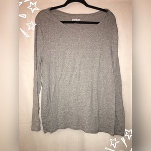 🎈2 for $11🎈Grey Long Sleeve Tee